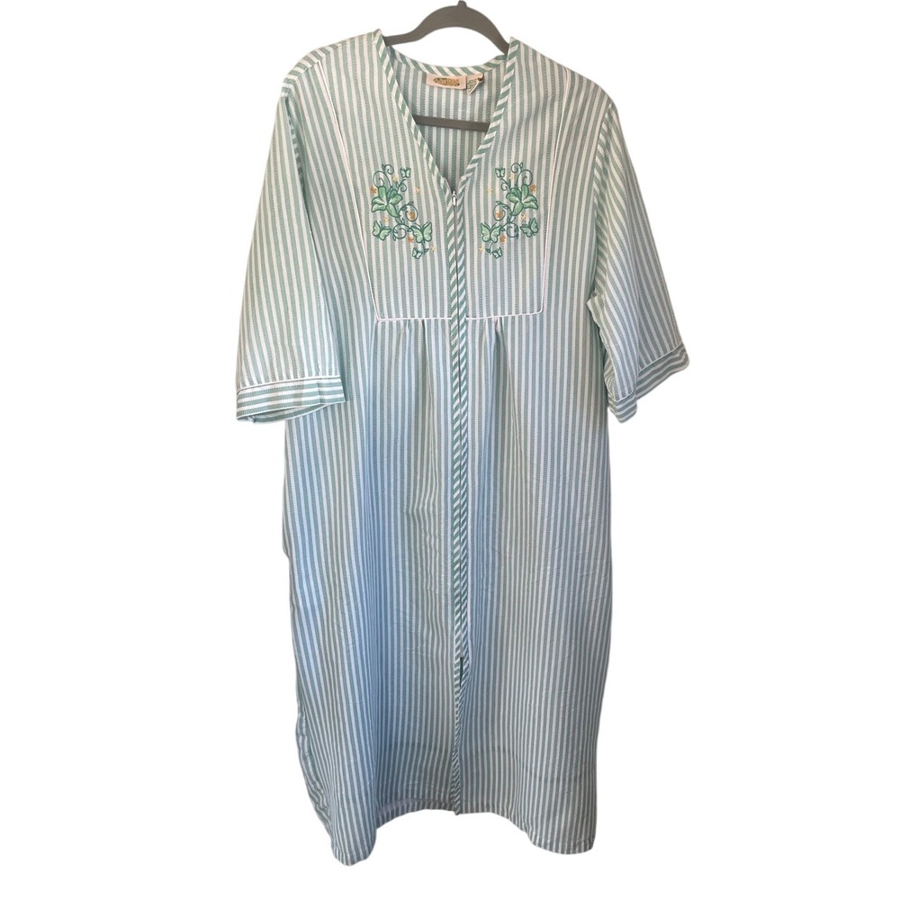 Vtg National Green Striped Seersucker Housecoat - Floral‎ Butterfly Embroidery L